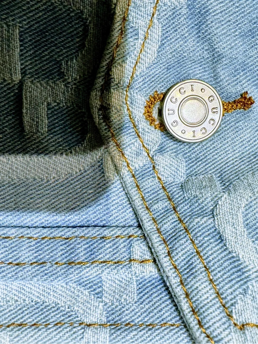 Gucci 'California' Embroidered Denim Jacket - Light Blue with Red Script